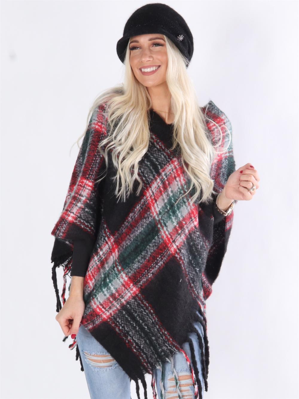 Rosalie - Blød beigefarvet ternet poncho